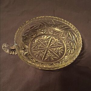 Anchor hocking stars and bars dish with handle